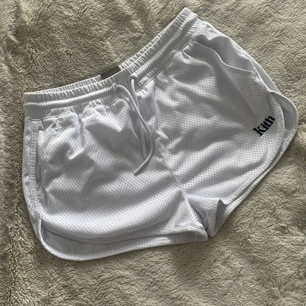 Kith women mesh short